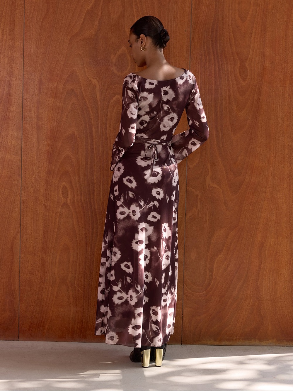 COMMENSE NWT COWL-NECK BODYCON MIDI DRESS XS - Picture 4 of 9